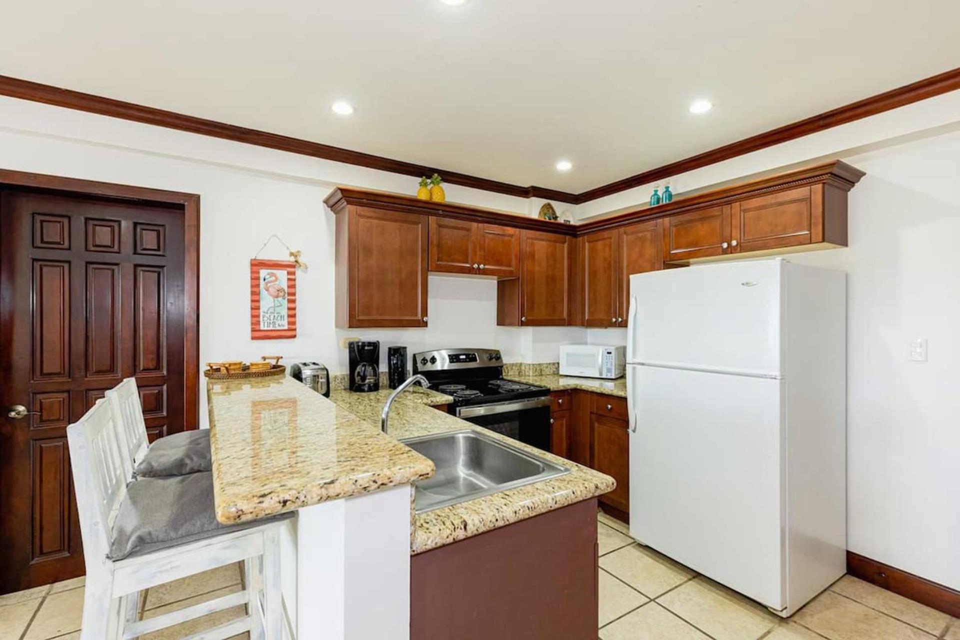 Newly Remodeled Unit In Flamingo With Sweeping Ocean Views From Big Terrace Βίλα Playa Flamingo Εξωτερικό φωτογραφία